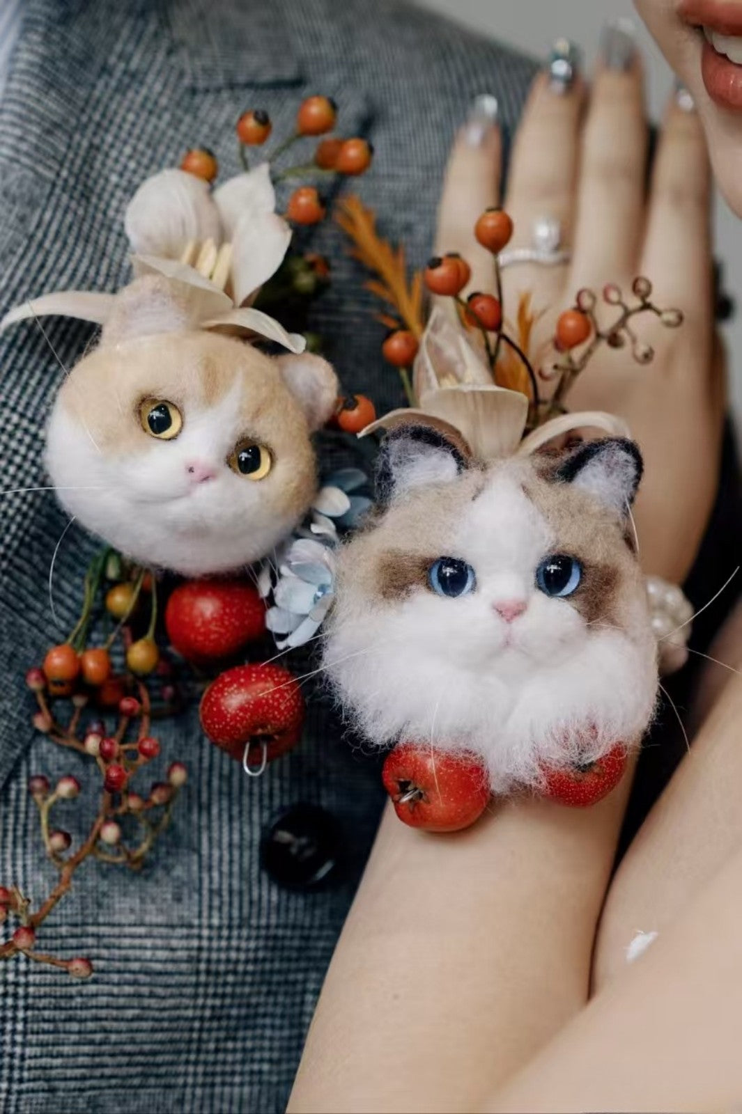 Pet wool felt chest decoration, wrist decoration, hand bouquet