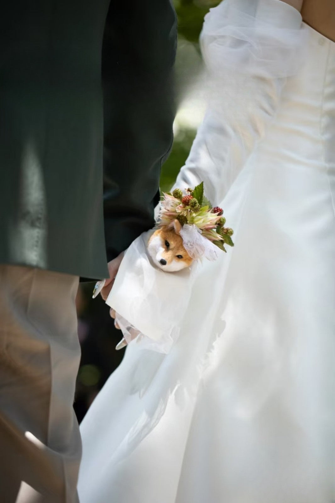 Pet wool felt chest decoration, wrist decoration, hand bouquet